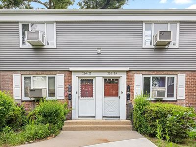 226-29 Manor Rd #2