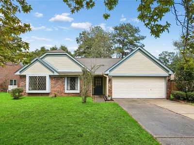 112 Goldenwood Dr
