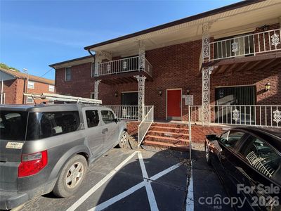 101 Carriage House Dr