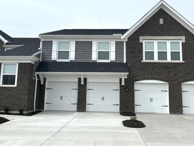 473 Bethpage Way #8-303