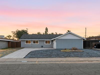 6577 Thomas Dr