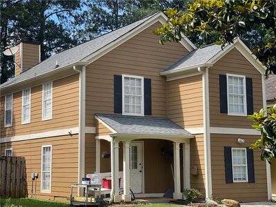 1590 Esquire Pl