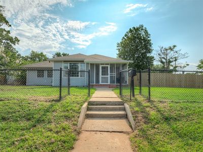 1201 N Beard Ave