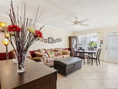 104 Oakridge #H