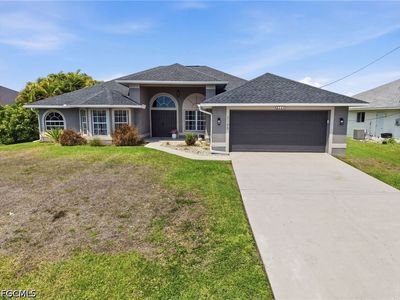 2105 SW 29th Ter