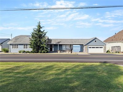 7399 Lakeshore Rd