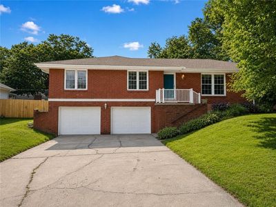 1335 SW Horizon Dr