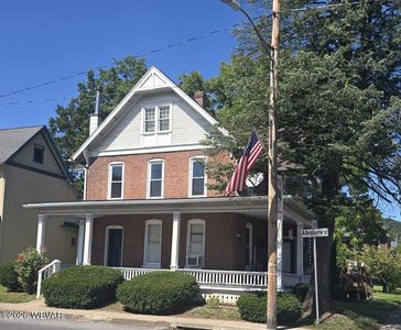 704 Allegheny St