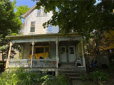 134 Meade Ave