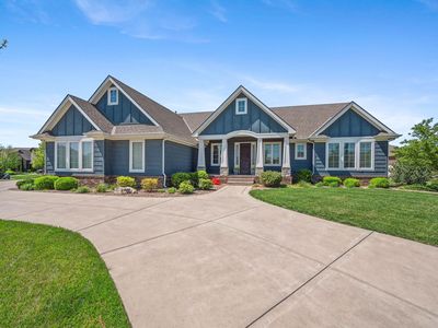 1933 N Burning Tree St