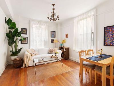 395 Riverside Dr APT 1D