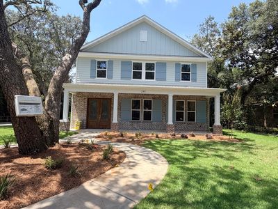 241 Grandview Ave