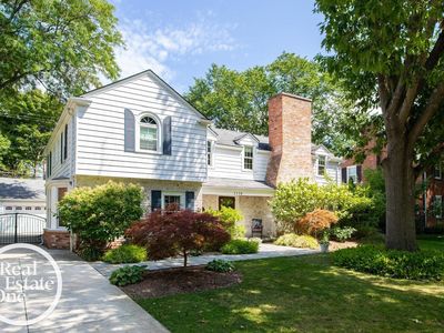 1110 Grayton St