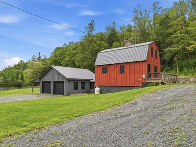 1384 Old Route 9