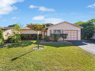 6292 Silver Moon Lane