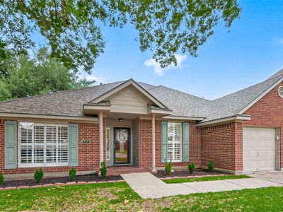 819 Maplewood Falls Ct