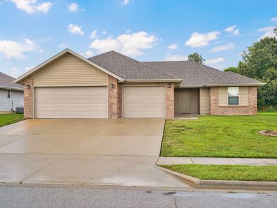 485 W Melody Lane