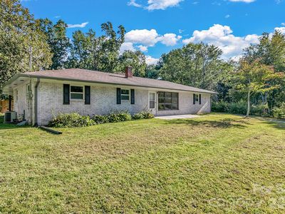 25 Hickory Tree Rd