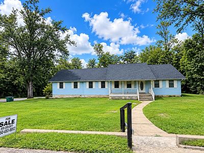 528 S Main St