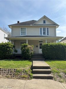 707 Locust St