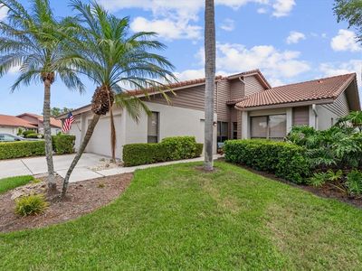 3862 Wilshire Cir W #107