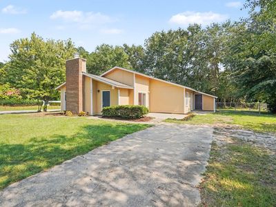 108 Deerfield Dr