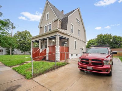 2724 West Meinecke AVENUE