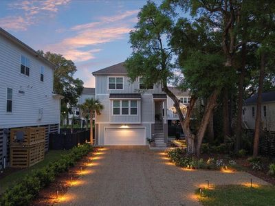 1506 N Lakeshore Dr
