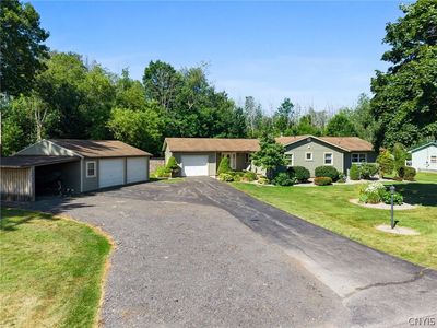 77 Chase Rd