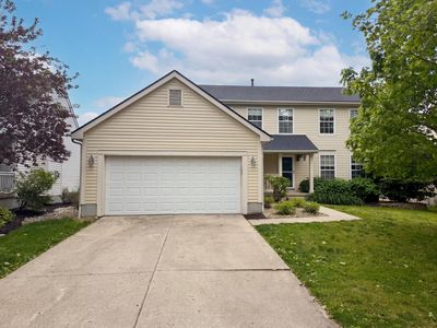 7966 Lazelle Woods Dr