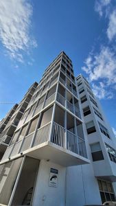 3660 NE 166th St APT 610