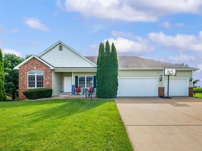 Property at 69265 Sundance Dr, Edwardsburg, MI
