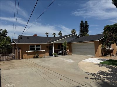8011 Quartz Ave