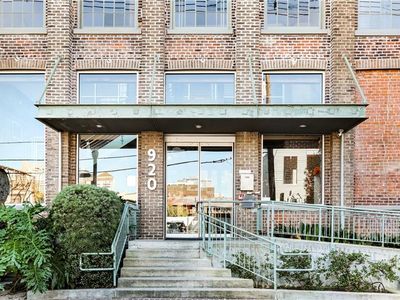 920 Poeyfarre St APT 423