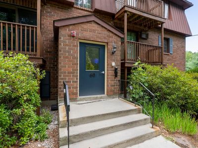 60 Old Hackett Hill Road #2H