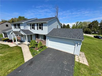 Property at 4382 Twilight Ln, Hamburg, NY