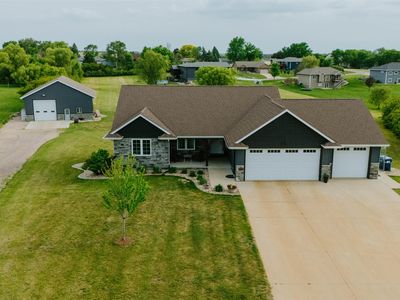 25785 Frederick Cir