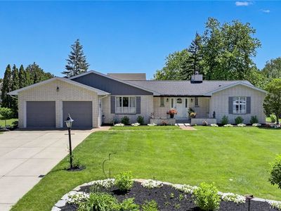 377 Glengrove Dr