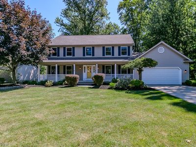 7633 Debonaire Dr