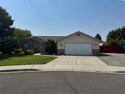 Property at 5208 Mockingbird Ct, West Richland, WA