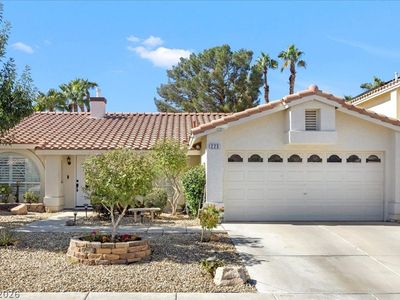 225 Hollyfern St