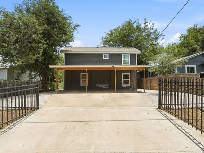 1522 S Elmendorf