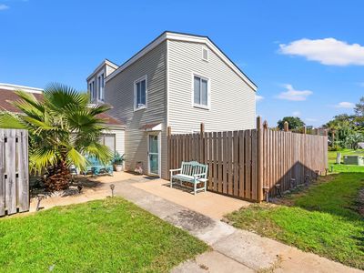 800 9th Ave. S #S4