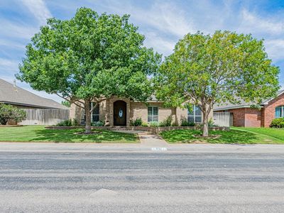 5702 San Saba Ave