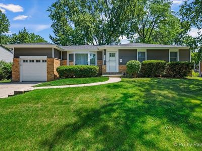 1441 E Joan Dr