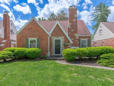 919 Hampshire Rd