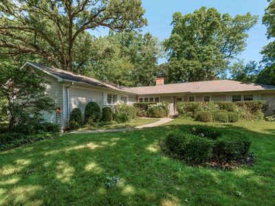 598 Eton Dr