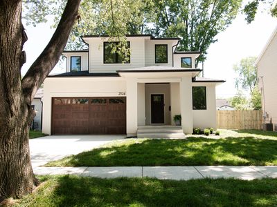 2324 Dallas Ave