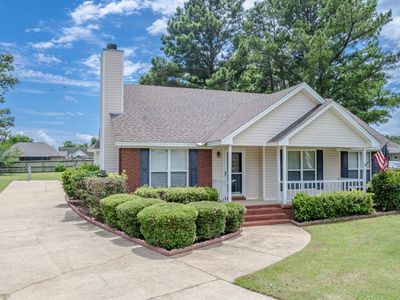 Property at 1715 Formosa Ct, Deatsville, AL