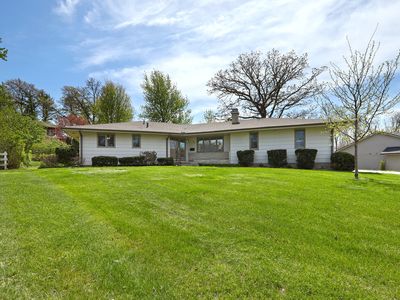 1305 S 4th Ave W